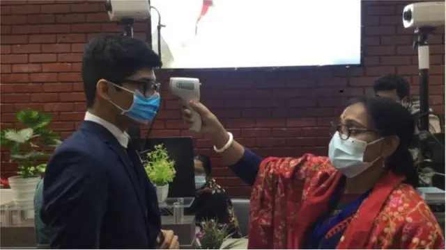 বিমানবন্দর