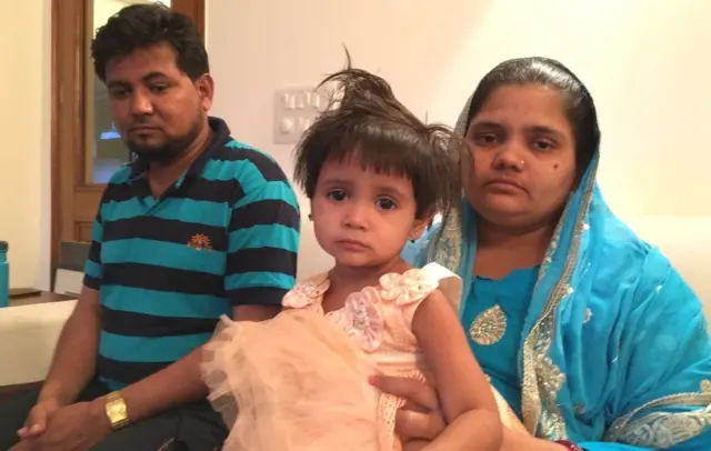 కుటుంబంతో బిల్కిస్ బానో