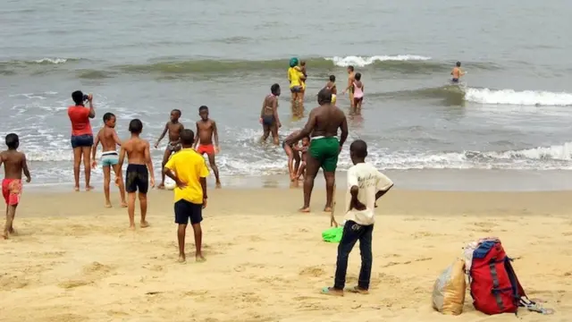 Kribi beach na joint to jolly for Cameroon