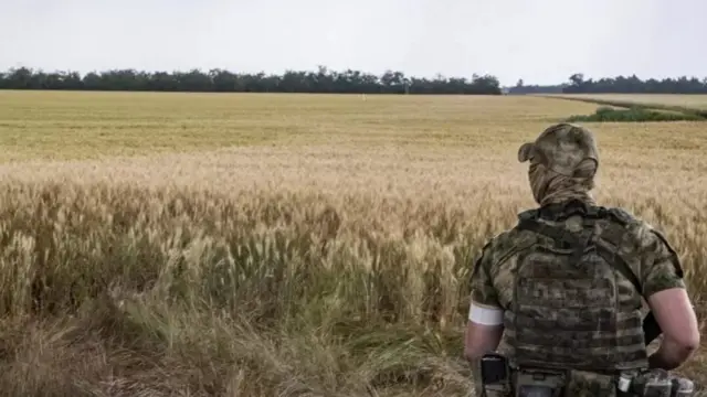 रुस र युक्रेनबीच युद्ध हुँदा विश्वमा खाद्यान्न सङ्कट उत्पन्न हुन सक्ने चेतावनी दिइएको छ