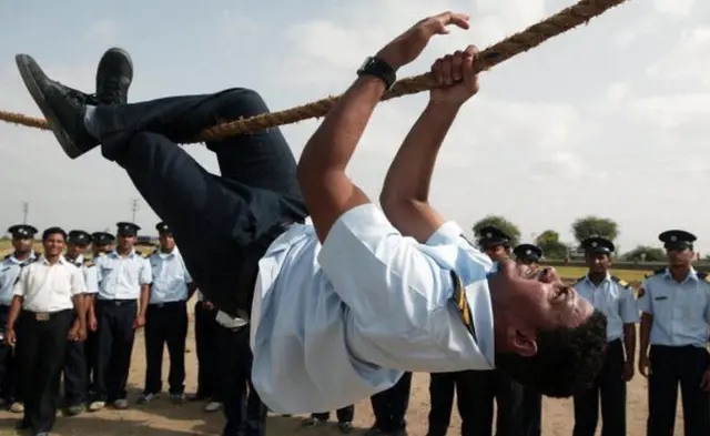 ओमान के एक सैनिक