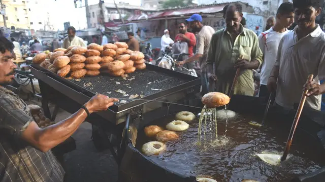 کھانے کا سٹال