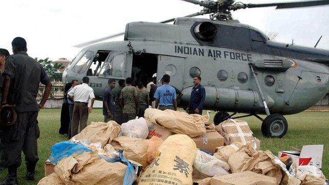 Ajuda indiana enviada ao Sri Lanka