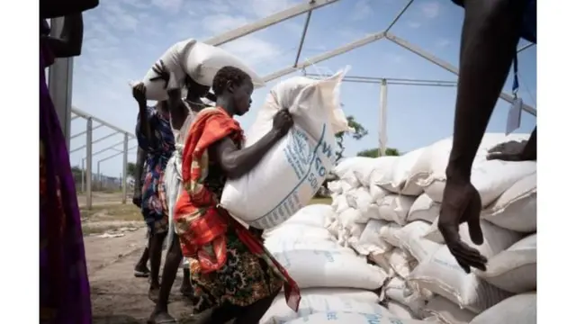 Sama da 'yan Sudan ta Kudu miliyan 7 ne ke fadi tashin neman abin da za su ci, yawanci sun dogara da kayan agajin da ake kai wa kasar