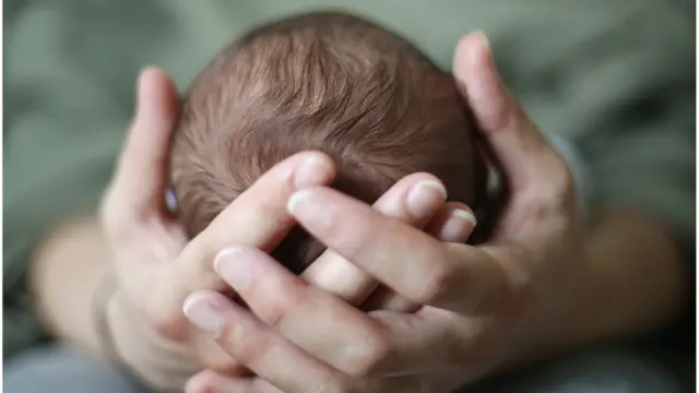 બાળકને રેસ્ક્યૂ કરાયું