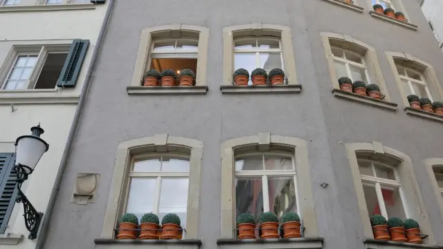 Привыкнув к швейцарскому порядку, очень трудно перестраиваться