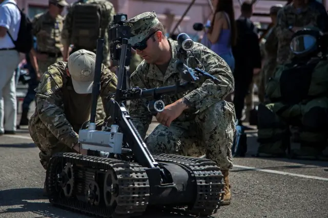 Робот для розмінування.