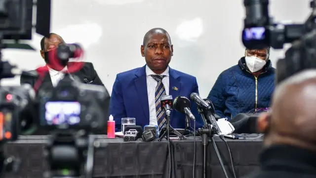 Ministro de Sanidad, Zweli Mkhize.