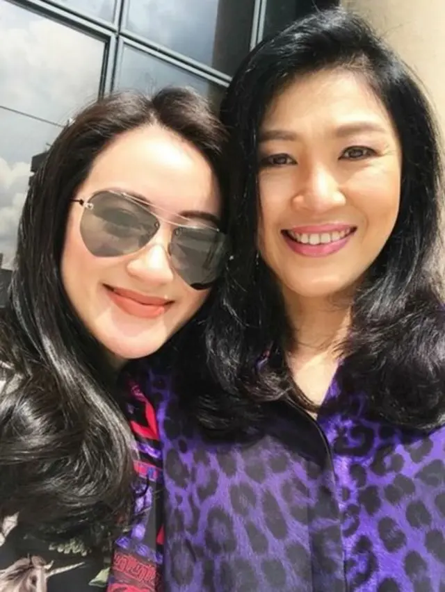 INSTAGRAM / @ YINGLUCK_SHINFC