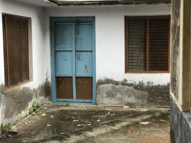 બંધ મીલો