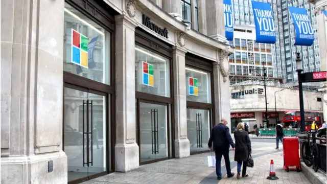 Microsoft flagship store London