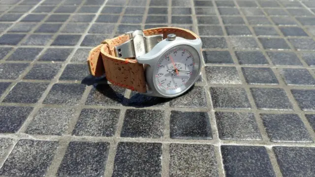 ساعة من تصميم مايك هاميند