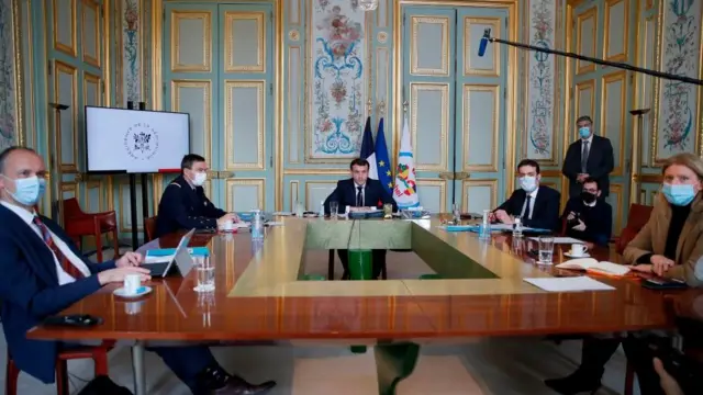 امانوئل مکرون رئیس جمهوری فرانسه در جلسه با متحدانش درباره وضعیت امنیتی آفریقا