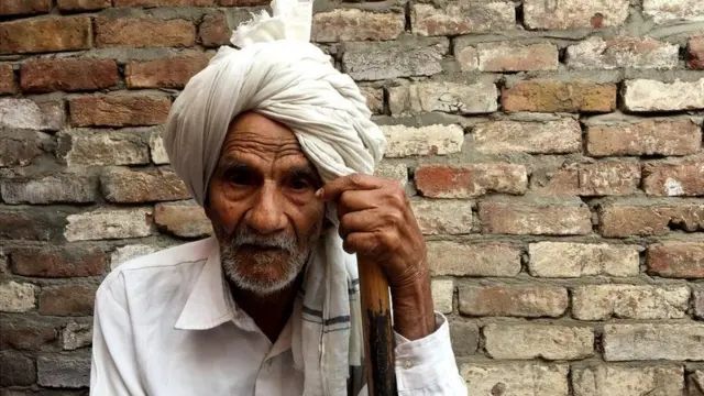 వృద్ధుడు