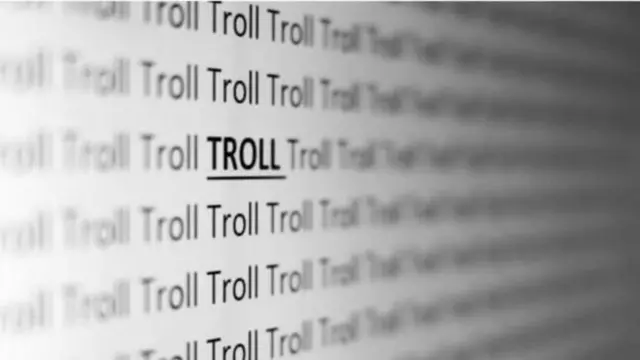 सोशल मीडिया, ट्रोल, इंटरनेट