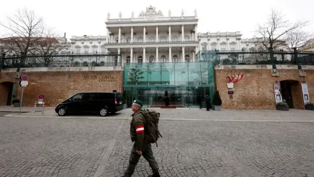 سخنگوی وزارت خارجه فرانسه گفته است "فوریت حیاتی برای پایان دادن به مذاکرات در این هفته وجود دارد"