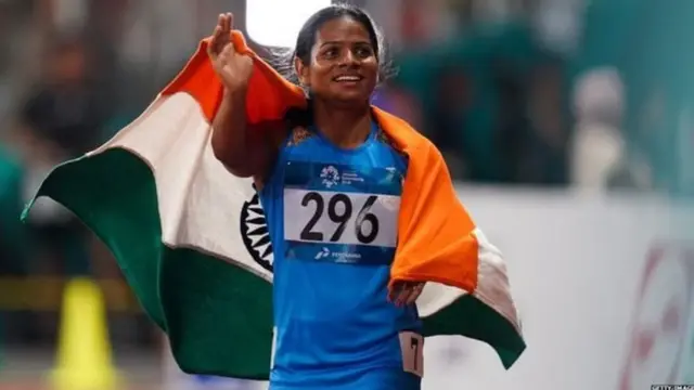 दौड़ती नहीं, 'उड़ती' हैं 'स्प्रिंट क्वीन' दुती चंद