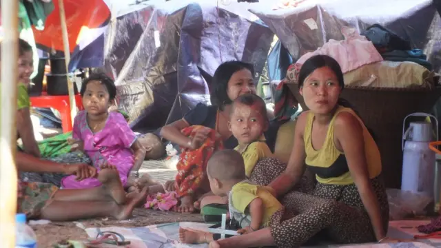 တိုက်ပွဲဖြစ်စဥ်ကျန်ခဲ့တဲ့ စစ်လက်နက် အကြွင်းအကျန်တွေကြောင့် နေရပ်ပြန်သူတွေလည်း စီးပွားရေးနဲ့ စိုက်ပျိုးရေး လုပ်ဖို့ခက်ခဲ