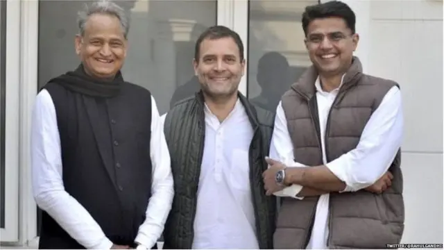 અશોક ગેહલોત અને સચિન પાઇલટ સાથે રાહુલ ગાંધી