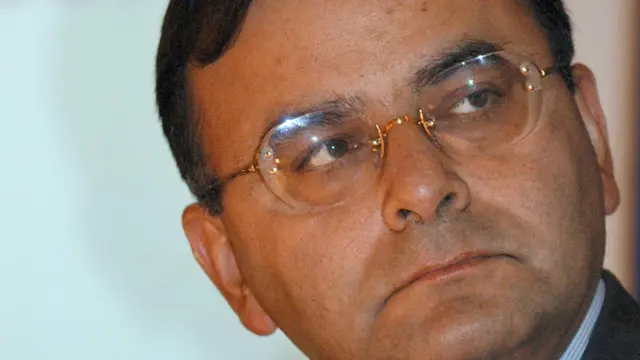 அருண் ஜெட்லி: மோதியின் நண்பர், போபர்ஸ் புலனாய்வு, உணவு பிரியர்