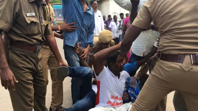 கந்துவட்டி தொல்லை: தீக்குளித்த நான்காவது நபரும் பலி