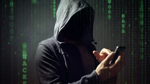 "வாட்ஸ் அப் வேவு பார்க்கப்பட்ட விவகாரம்: மத்திய அரசு அஞ்சுவது ஏன்?"