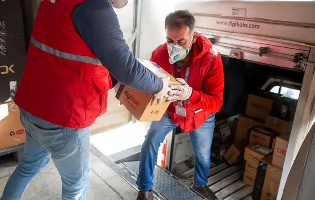 ۳۴ هزار ماسک موجود بوده است، این عدد در گزارش مغرضانه شبکه تلویزیونی ایران کالا، به دروغ ۵ میلیون عدد عنوان شد