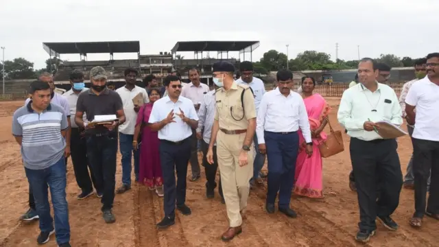 ఆర్మీ రిక్రూట్‌మెంట్ ర్యాలీ ఏర్పాట్లను పర్యవేక్షిస్తున్న విశాఖపట్నం జిల్లా కలెక్టర్ మల్లిఖార్జున