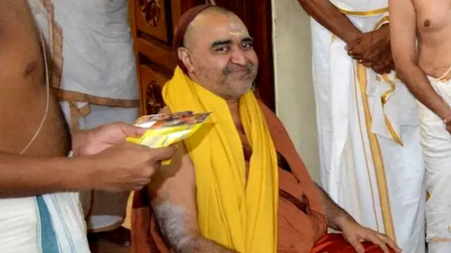 ’தேசிய கீதமும் தமிழ்த்தாய் வாழ்த்தும் ஒன்றா?': சங்கரமடம் கேள்வி