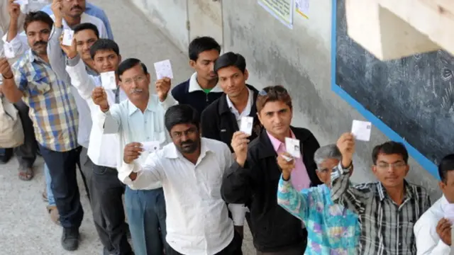 દરેક ચૂંટણીમાં એકાદ બે અપવાદોને બાદ કરતાં ઠાકોર સમાજના મતો મોટાભાગની બેઠકો પર નિર્ણાયક સાબિત થાય છે