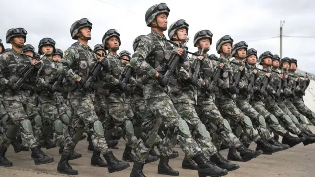 Китайські військові