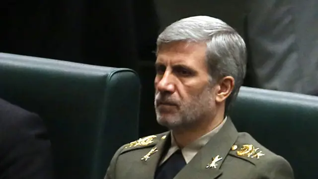 General Əmir Hatəmi yeni ordu komandanı təyin edildi