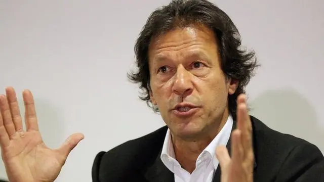 இம்ரான் கான்