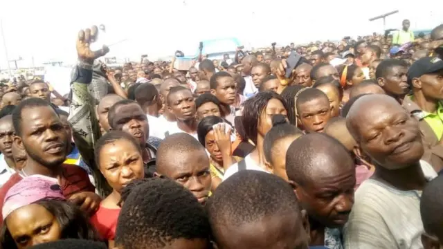 Ndigbo na-azụ ahịa n' Aspamda na-eme ngagharịiwe