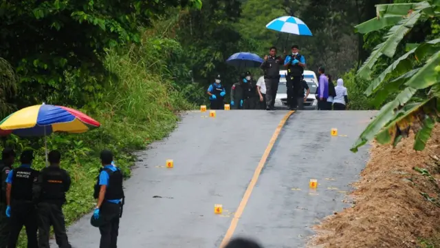 เจ้าหน้าที่บนถนนในภาคใต้