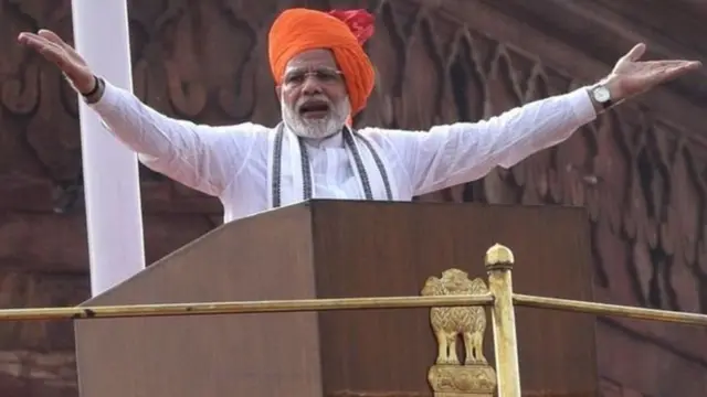 नरेंद्र मोदी