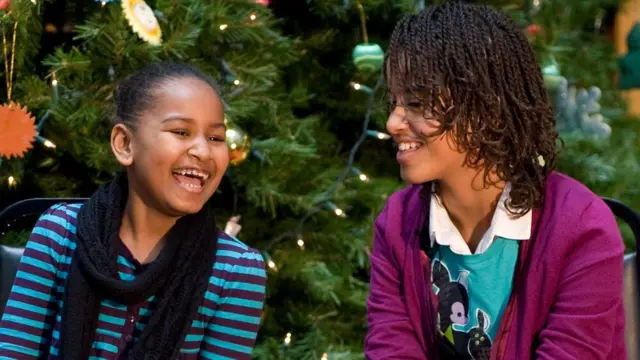 Malia and Sasha Obama