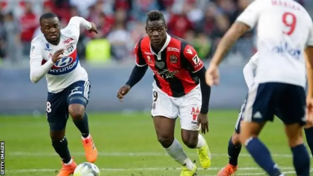 Mshambuliaji wa Marseille na Italia Mario Balotelli