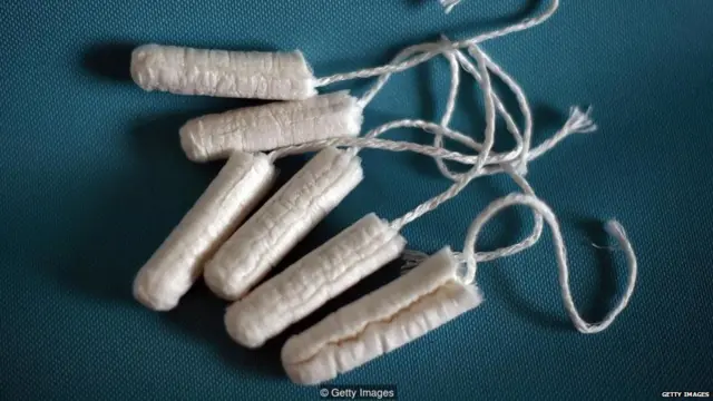 बऱ्याच महिला मासिक पाळीच्या काळात टॅम्पॉन वापरतात.