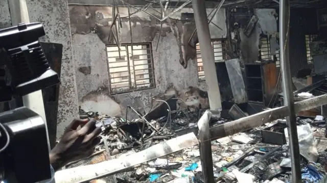 Ọkụ gbara n'ụlọọrụ Inec