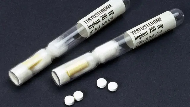 أجرت جامعة إدنبره بين عامي 1998 - 1999 ، تجارب واختبارات بهدف تطوير عقارات منع الحمل الذكرية عن طريق الفم.
