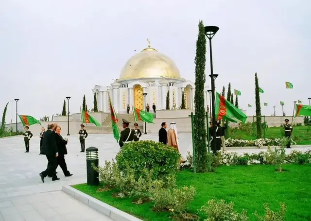 Турманистон