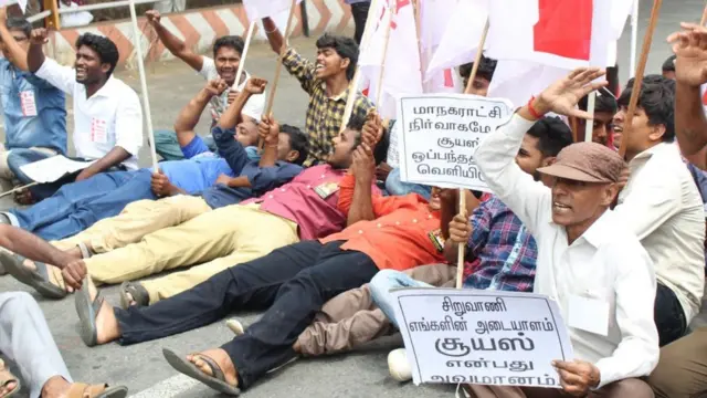 சூயஸ் போராட்டம்