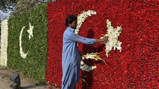 இந்தியாவின் செயற்கைக் கோள் `பரிசை` பாகிஸ்தான் ஏன் நிராகரிக்கிறது?