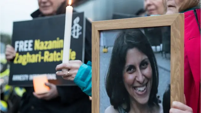Nazanin Zaghari-Ratcliffe'in serbest kalması için İngiltere'de eylemler düzenleniyor