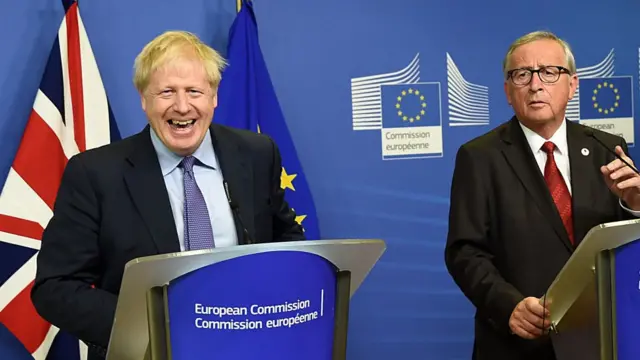 Boris Johnson y Jean Claude Juncker.
