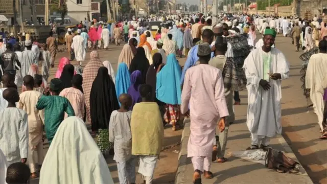 Sala ya Eid ni moja ya vitendo vilivyoelezwa kama hatua ya kuabudu kuashiria mwisho wa kufunga mwezi mtukufu.