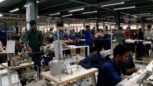 গত পাঁচ বছরে অনেক কারখানায় কাজের পরিবেশের উন্নতি হয়েছে।