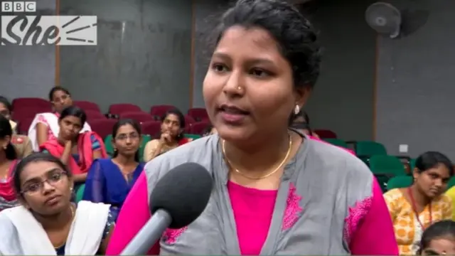 મહિલાની તસવીર