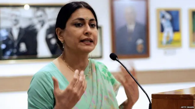 મીરા બોરવણકરની તસવીર